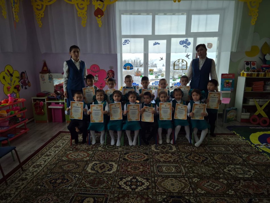 Шығыс Қазақстан облысы білім басқармасы Катонқарағай ауданы бойынша білім бөлімінің "Айгөлек" бөбекжайы" КМҚК
